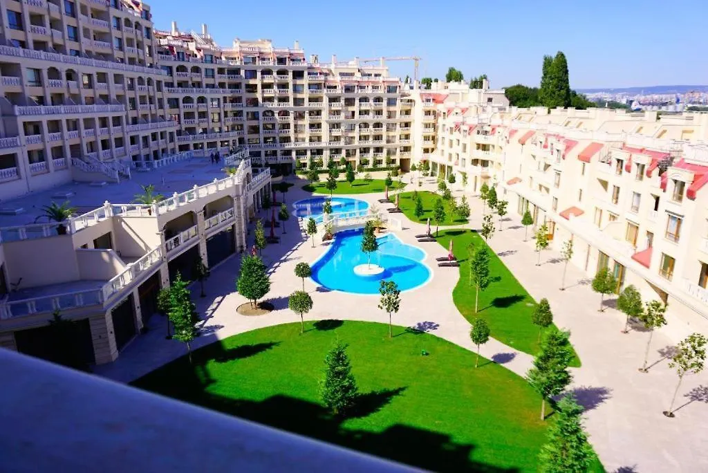 Sunrise Luxury Sauth Bay Apartment Varna