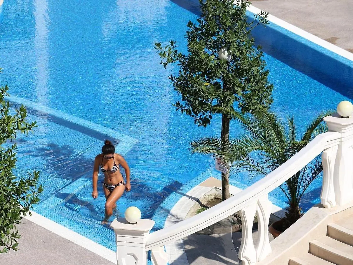 Sunrise Luxury Sauth Bay Apartment Varna