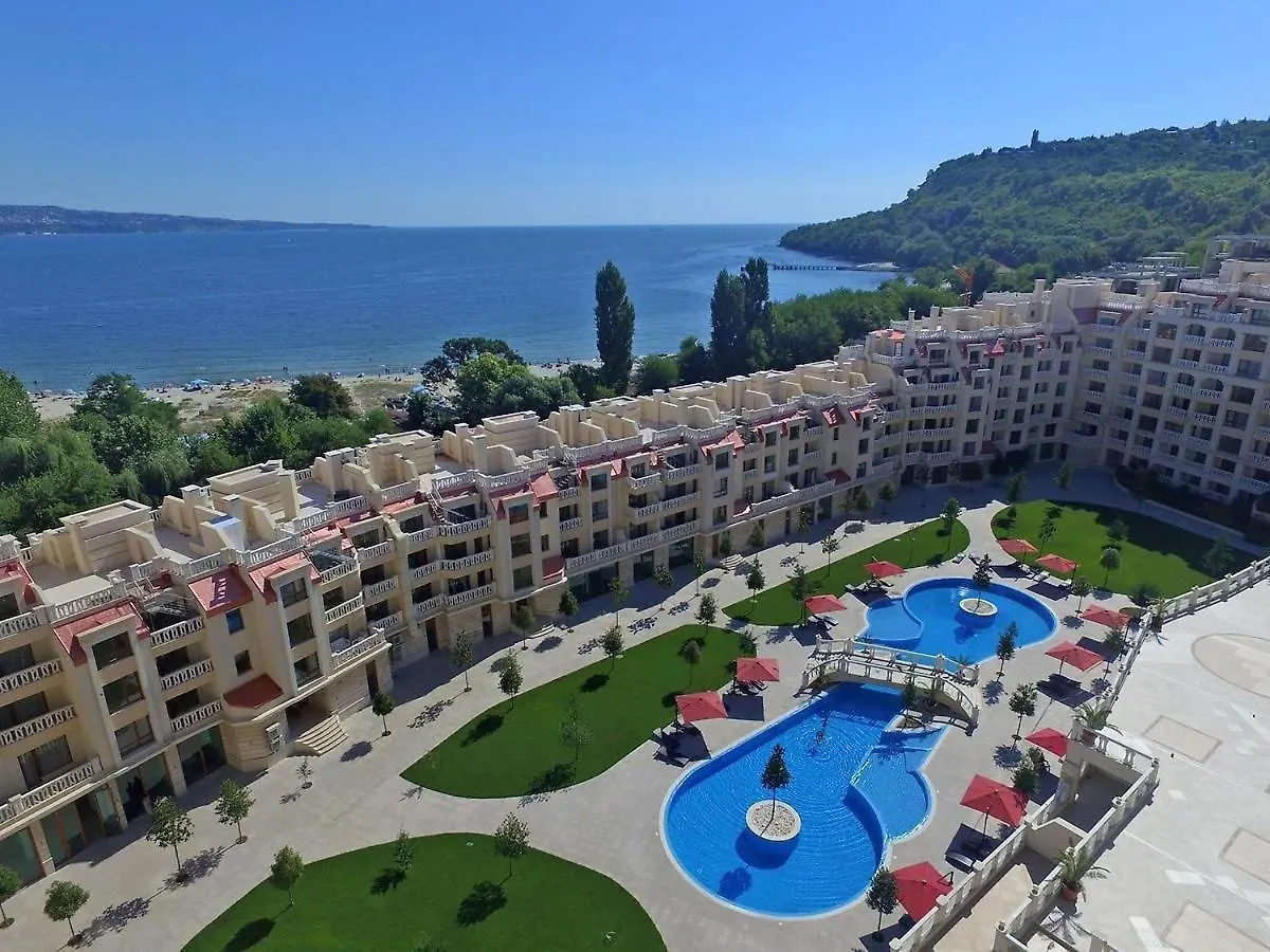 Sunrise Luxury Sauth Bay Apartment Varna Bulgaria