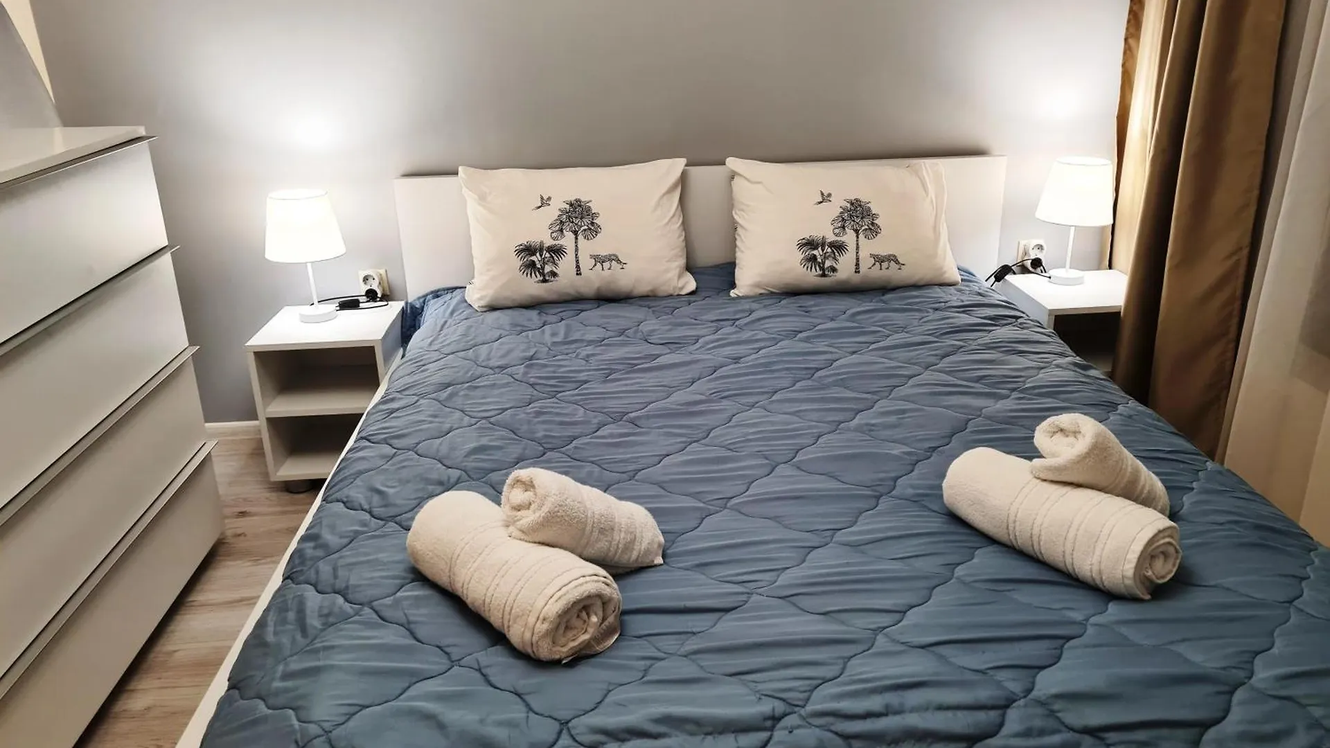 Sunrise Luxury Sauth Bay Apartment Varna