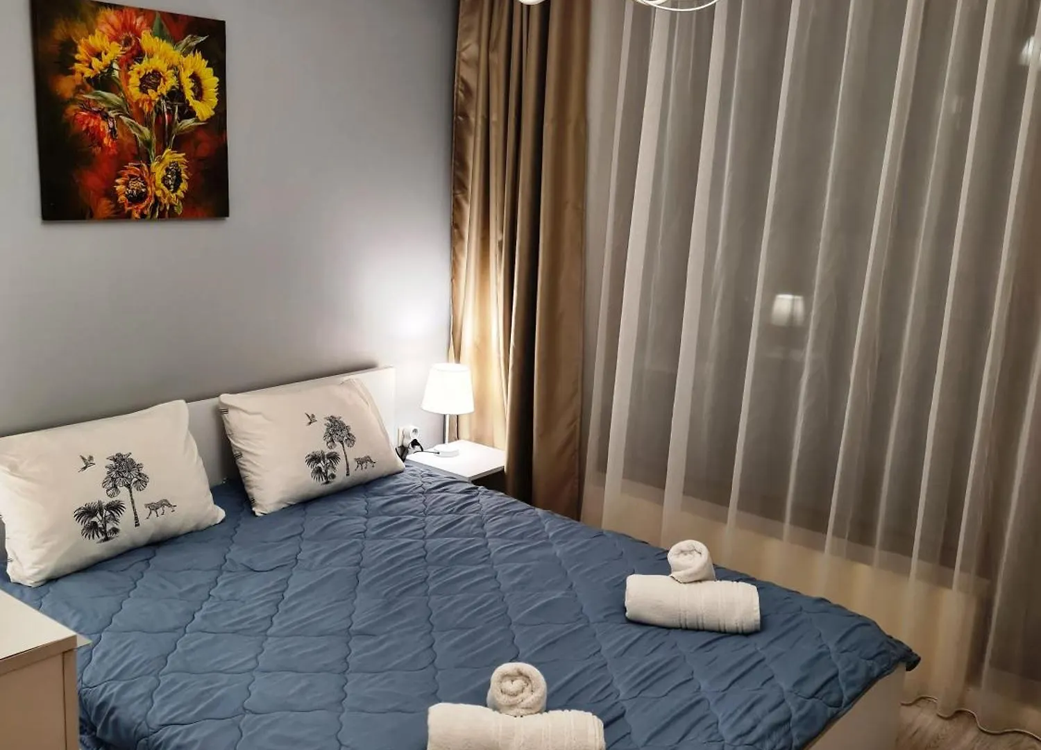Sunrise Luxury Sauth Bay Apartment Varna 0*,